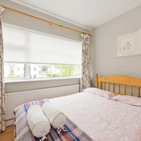 Well Appointed Beside Famous Phoenix Park *